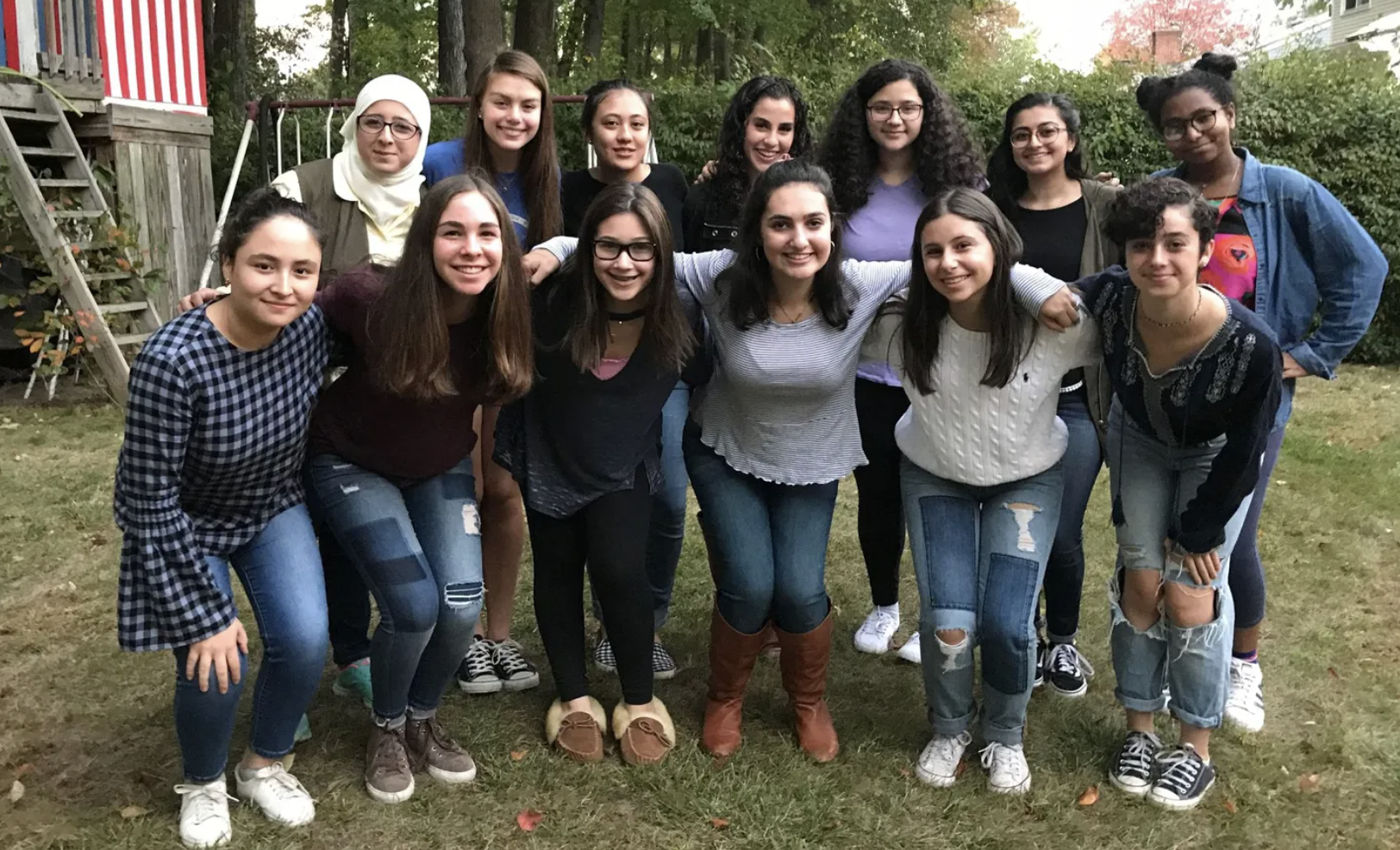 Teens bond over Muslim-Jewish sisterhood